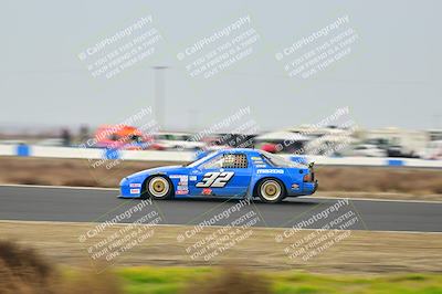 media/Jan-26-2025-CalClub SCCA (Sun) [[cfcea7df88]]/Group 1/Race/